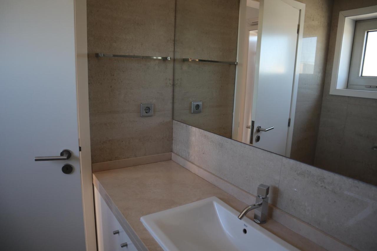 Villa Dos Salgados, 5Bdr, Beach Front, Near Salgados Golf Club Guia  Zewnętrze zdjęcie