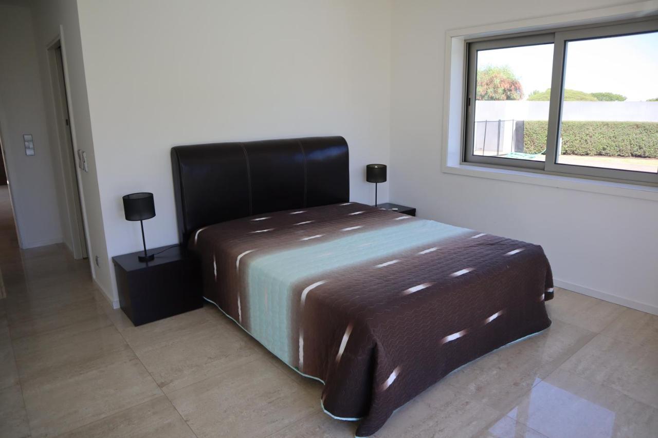 Villa Dos Salgados, 5Bdr, Beach Front, Near Salgados Golf Club Guia  Zewnętrze zdjęcie